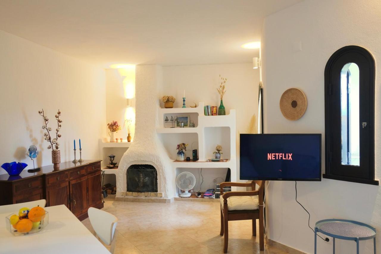 Peaceful & Spacious Apt With Parking & Queen Bed Carvoeiro  Exteriér fotografie