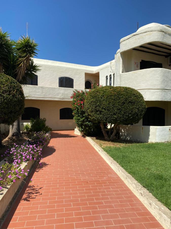Peaceful & Spacious Apt With Parking & Queen Bed Carvoeiro  Exteriér fotografie