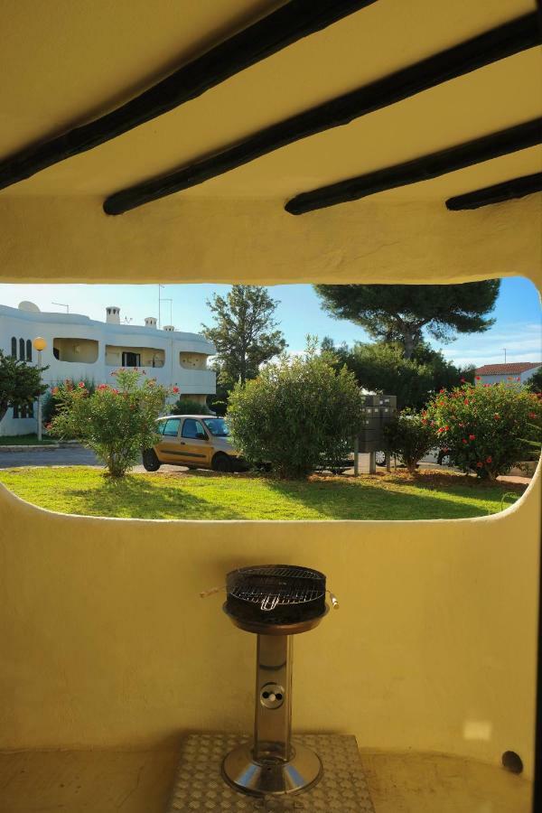 Peaceful & Spacious Apt With Parking & Queen Bed Carvoeiro  Exteriér fotografie